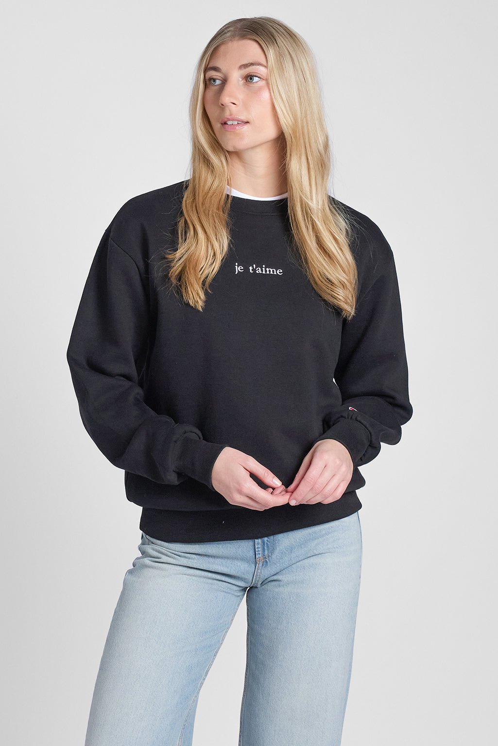 Je t'aime Crewneck | Embroidered Sweatshirt | Black