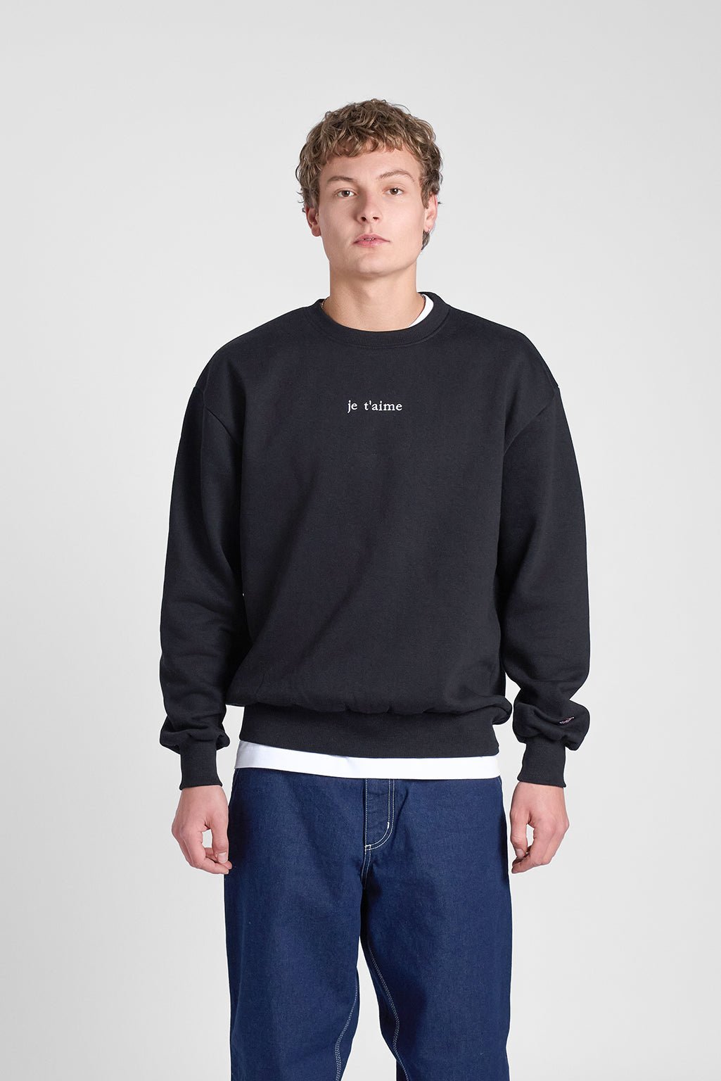 Je t'aime Crewneck | Embroidered Sweatshirt | Black