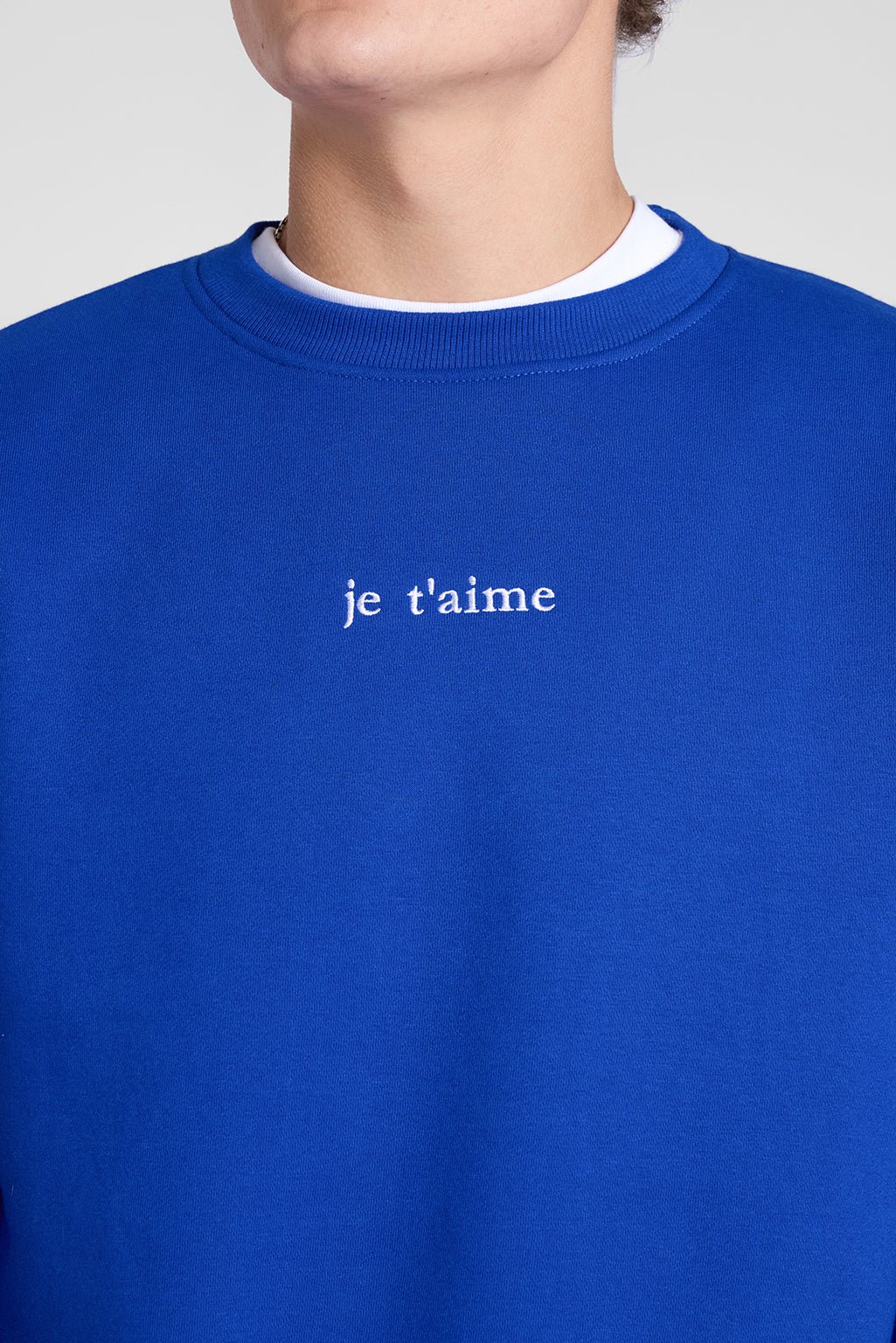 Je t'aime Crewneck | Embroidered Sweatshirt | Blue